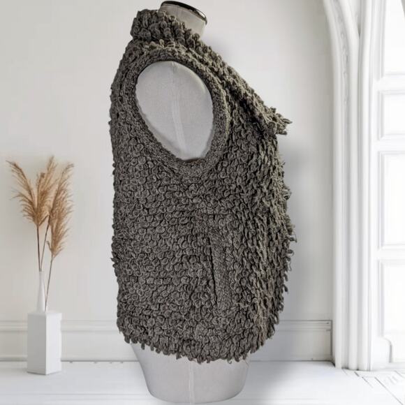 IRO Paris Catleen Boucle Knit Vest Gray Sleeveless Cowl Neck Layering Sweater 36 - Picture 4 of 16